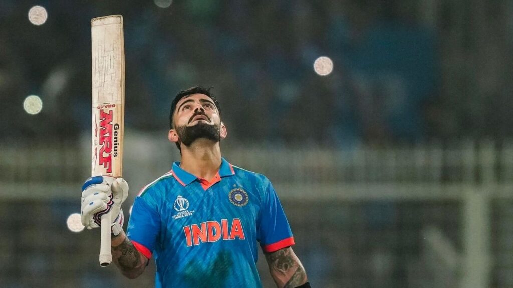 सबसे कम पारियों में पूरे किए 11,000 रन